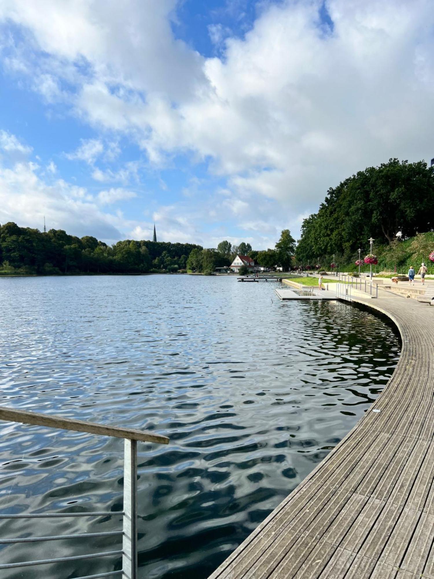 Panoramablick Ueber Den See บัดเซเกอแบร์ก ภายนอก รูปภาพ